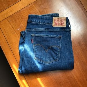 Levi jeans